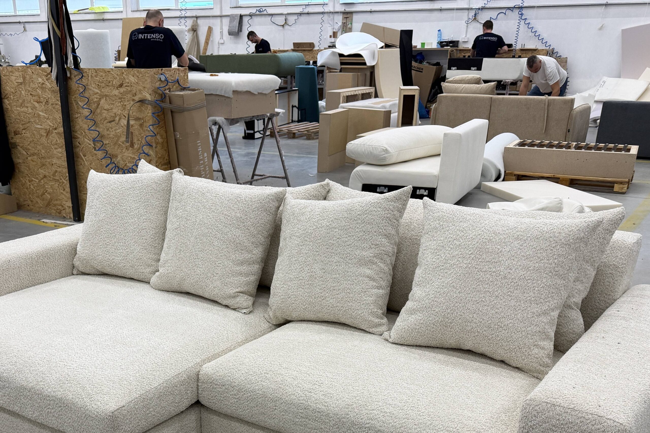 Read more about the article Tapicer – praca w Wieluniu